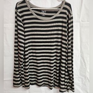 Maurices 24/7 Long Sleeve Tee